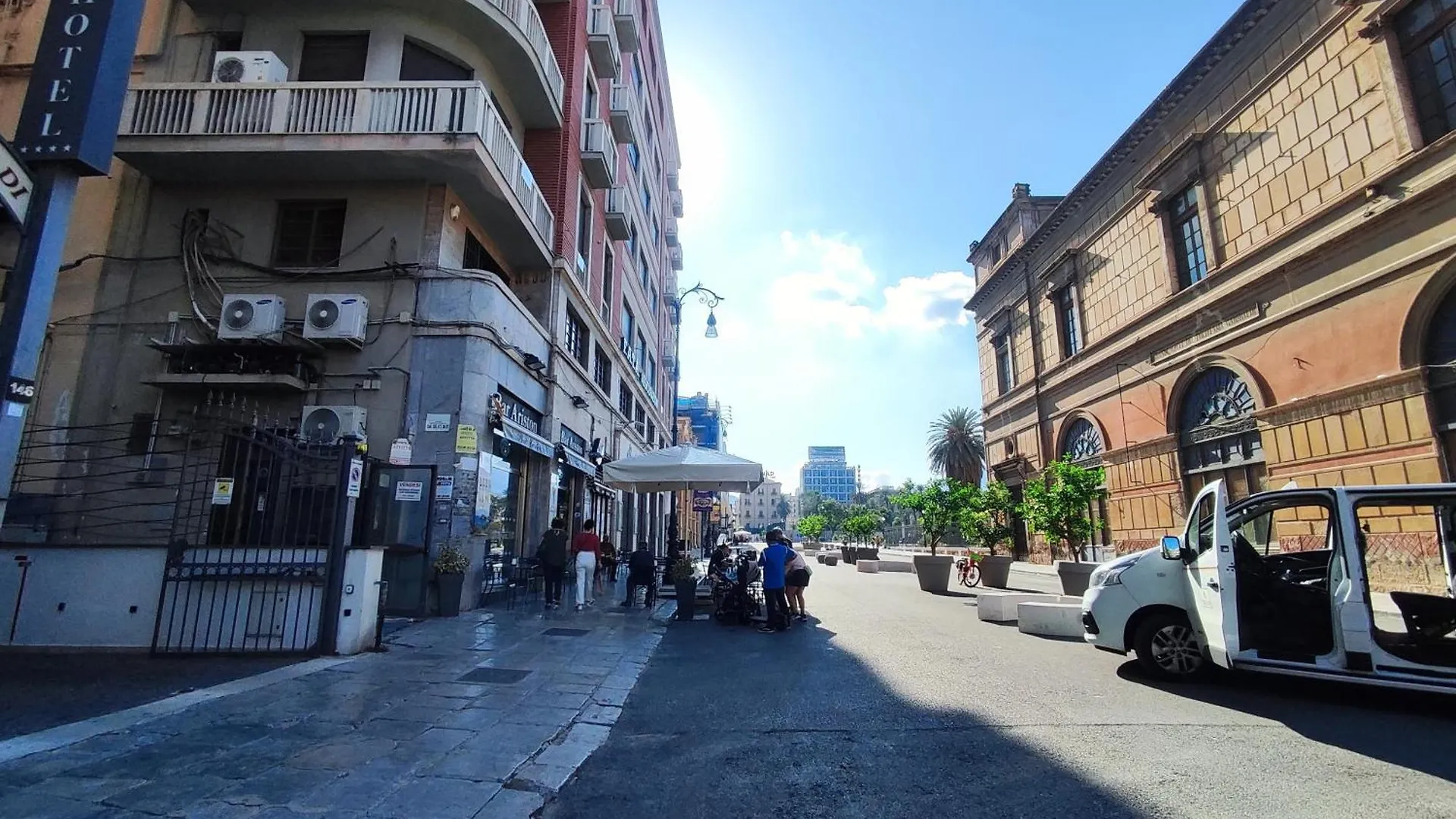 Politeama Guest House Palermo Agave location